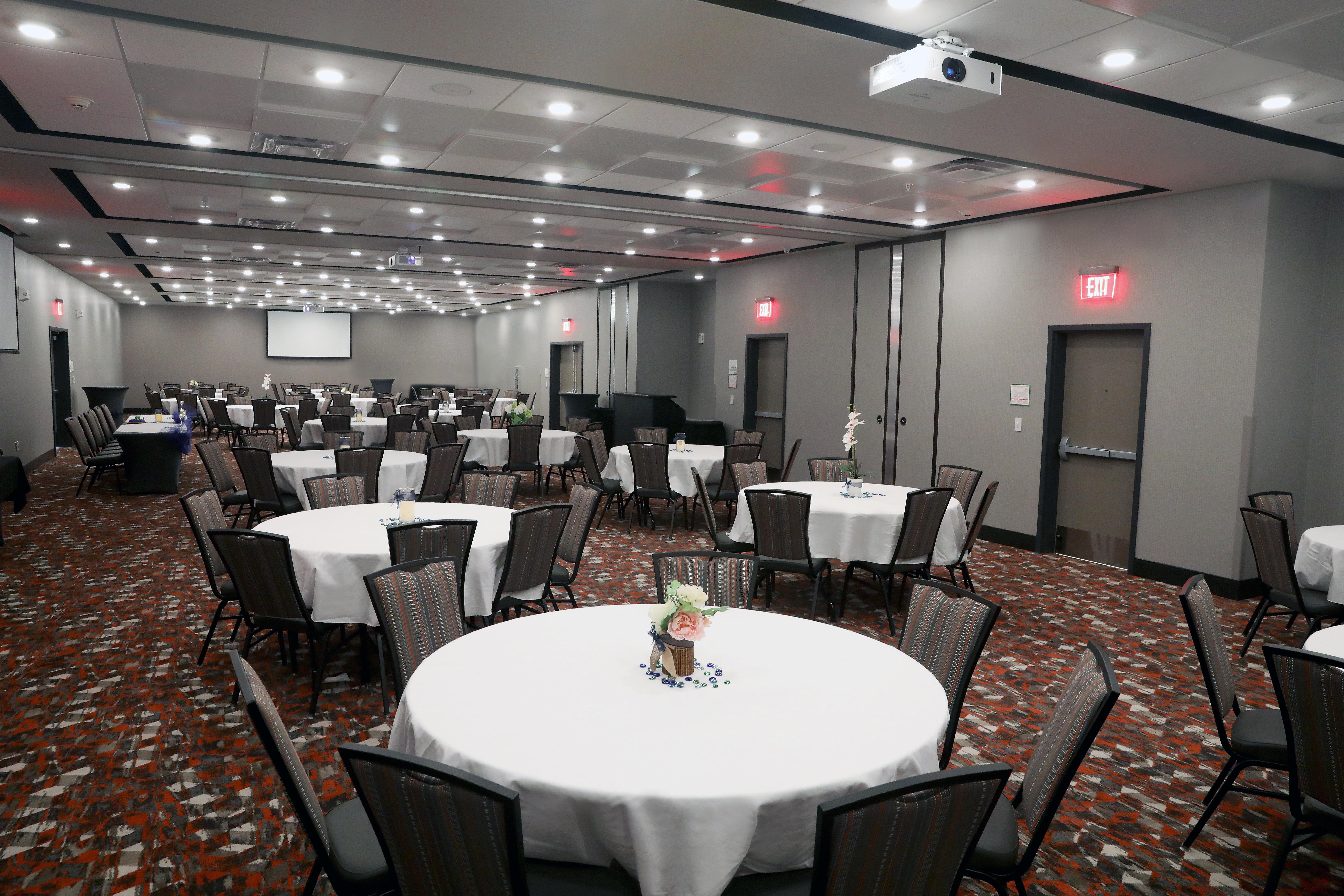 Holiday Inn & Suites Sioux Falls - Airport By Ihg Εξωτερικό φωτογραφία